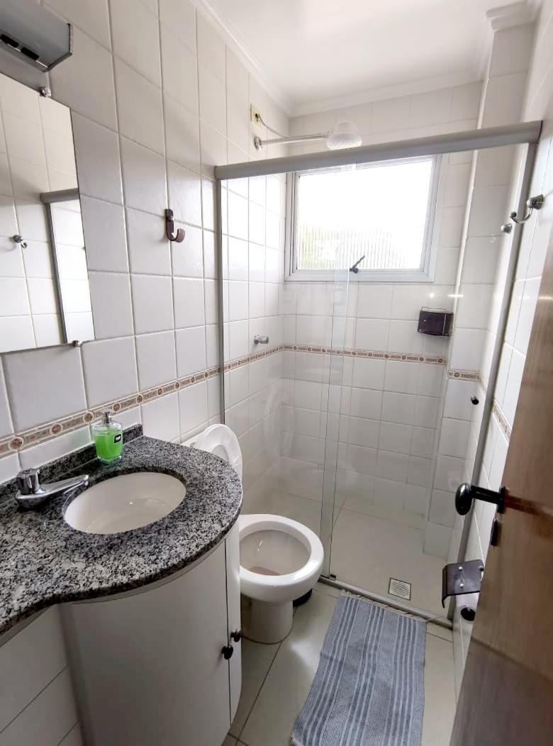 Com Piscina, 300m Da