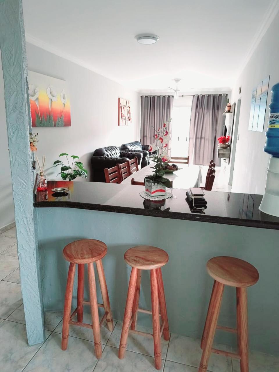 Com Piscina, 300m Da